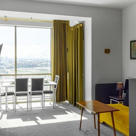 בישקק 9Th And 6Th Floor Stylish Apartments With Mountainvista מראה חיצוני תמונה