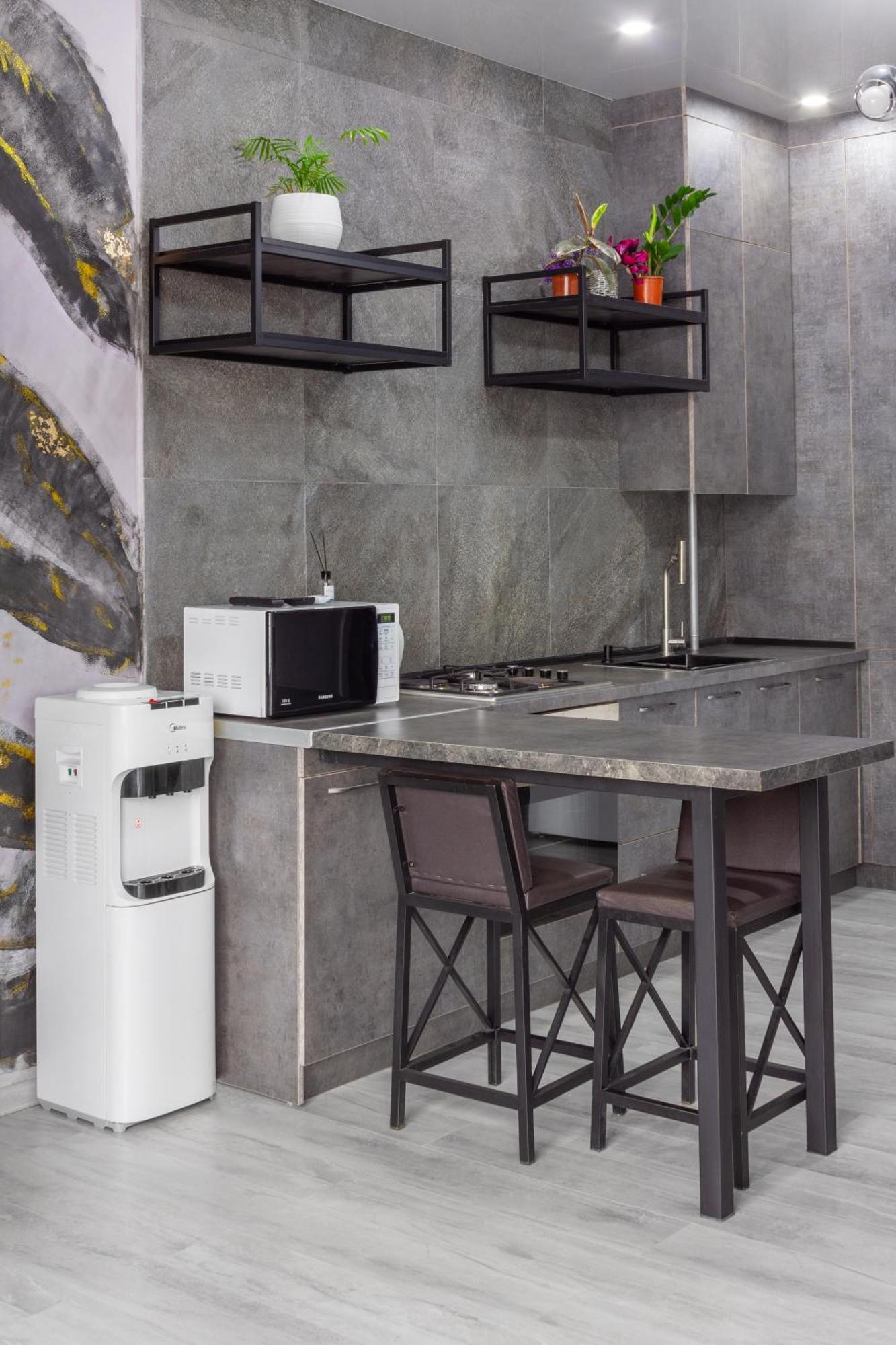 בישקק 9Th And 6Th Floor Stylish Apartments With Mountainvista מראה חיצוני תמונה